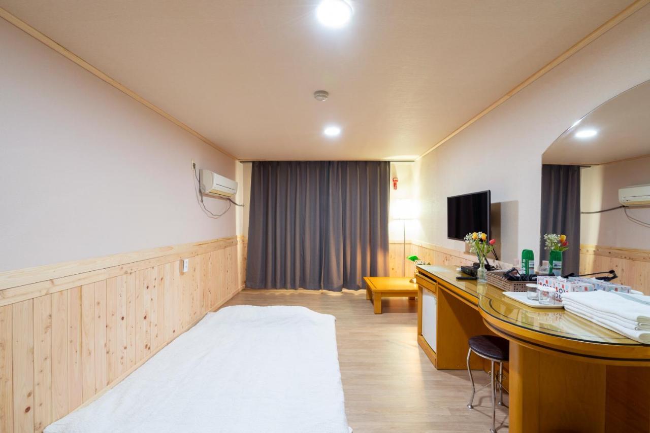 New Jeju Hotel Ngoại thất bức ảnh