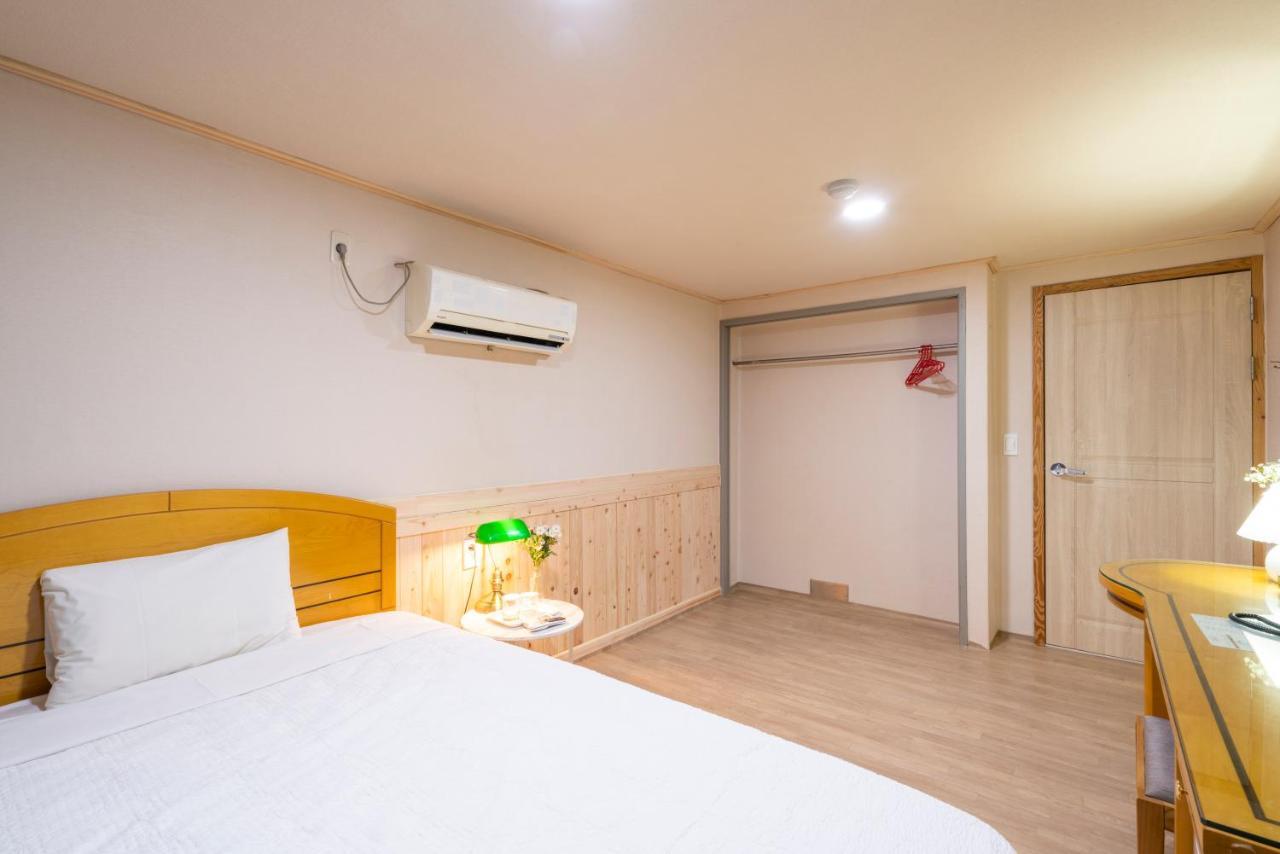 New Jeju Hotel Ngoại thất bức ảnh