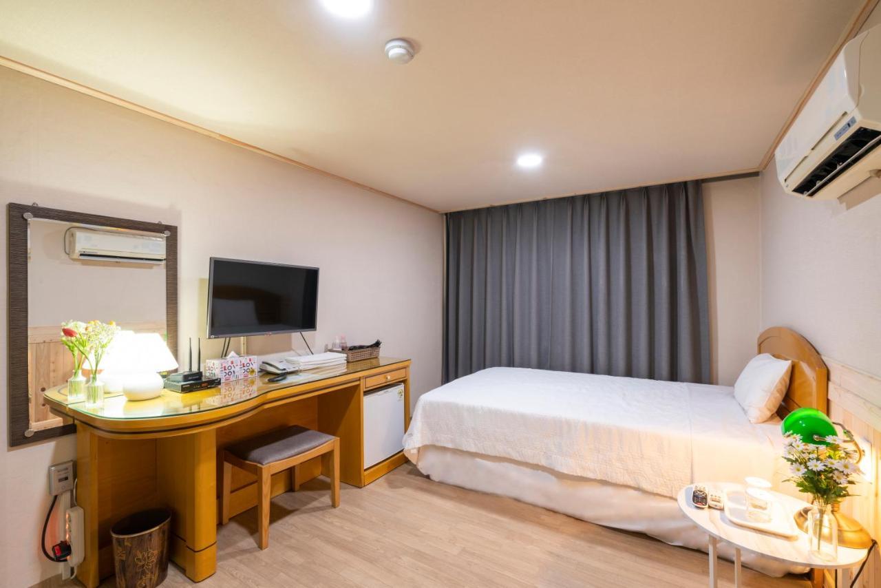 New Jeju Hotel Ngoại thất bức ảnh