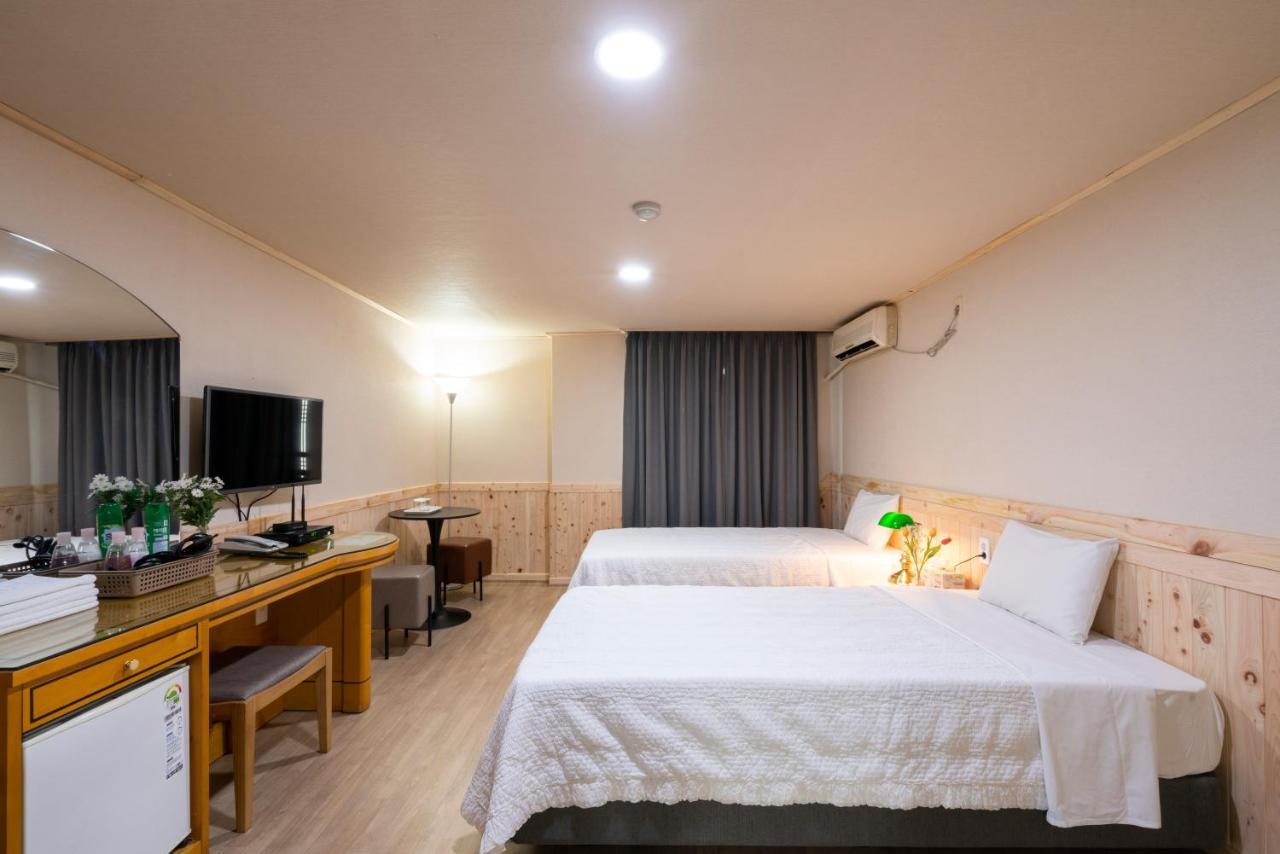 New Jeju Hotel Ngoại thất bức ảnh